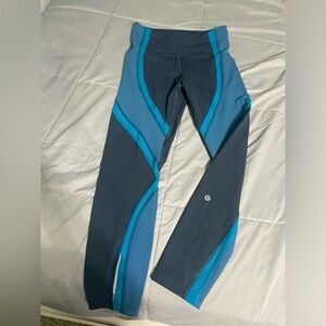 Lululemon size 6